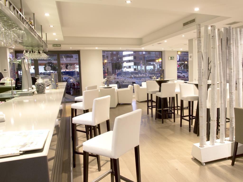 Uve Alcobendas Luaran gambar
